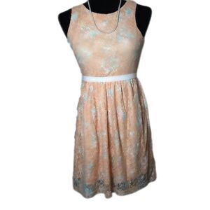 Rue 21 Dress Spring‎ Peach Lace Fully Lined Sleeveless Sz S